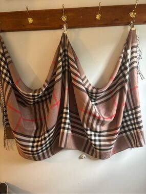 Classic Plaid pashmina in Taupe, Black & Red